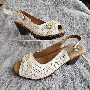 Patrizia by Spring Step Women Deedee Slingback‎ Sandals Sz 10.5 White Perforated